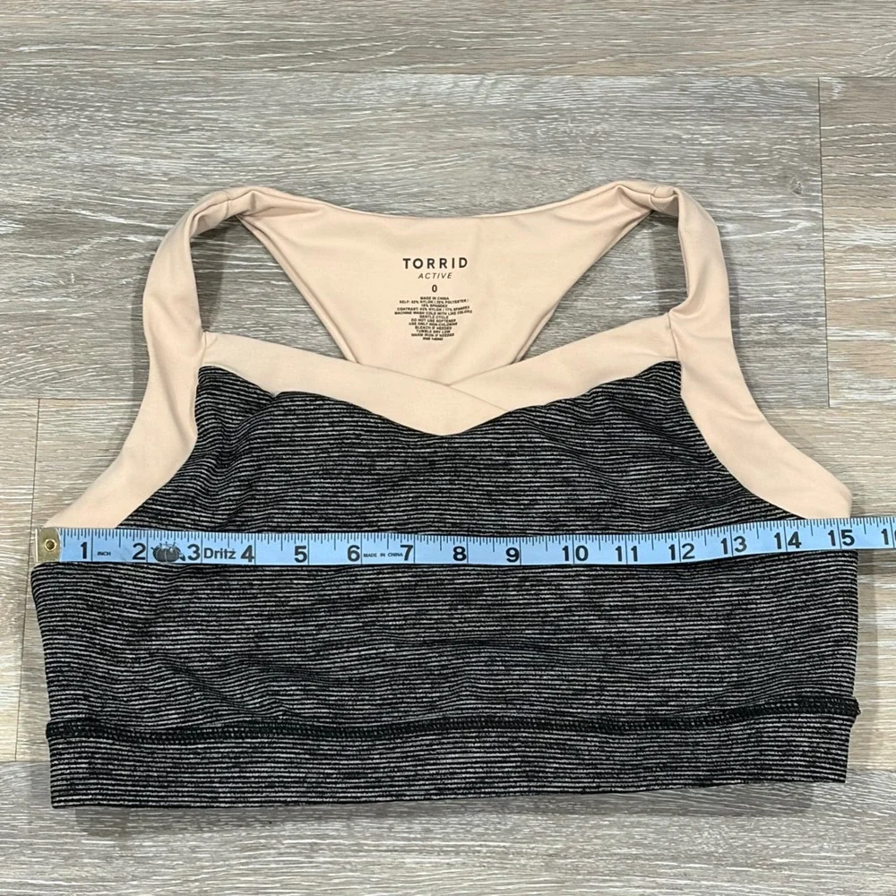 Torrid Active Sports Bra Size 0 L Space Dye Black Peach Racerback Athletic Top